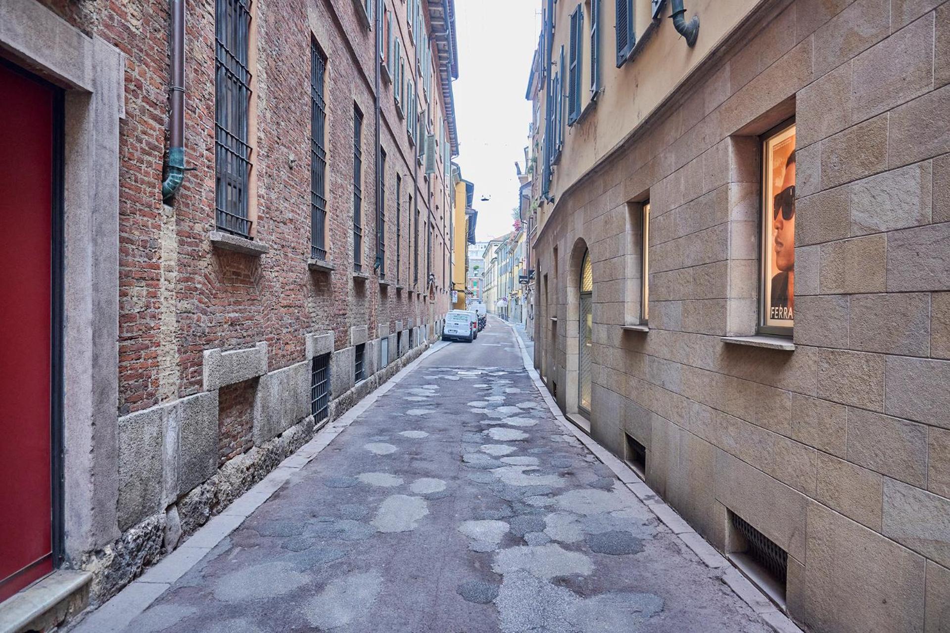 Milan Retreats Duomo Apartment Bagian luar foto