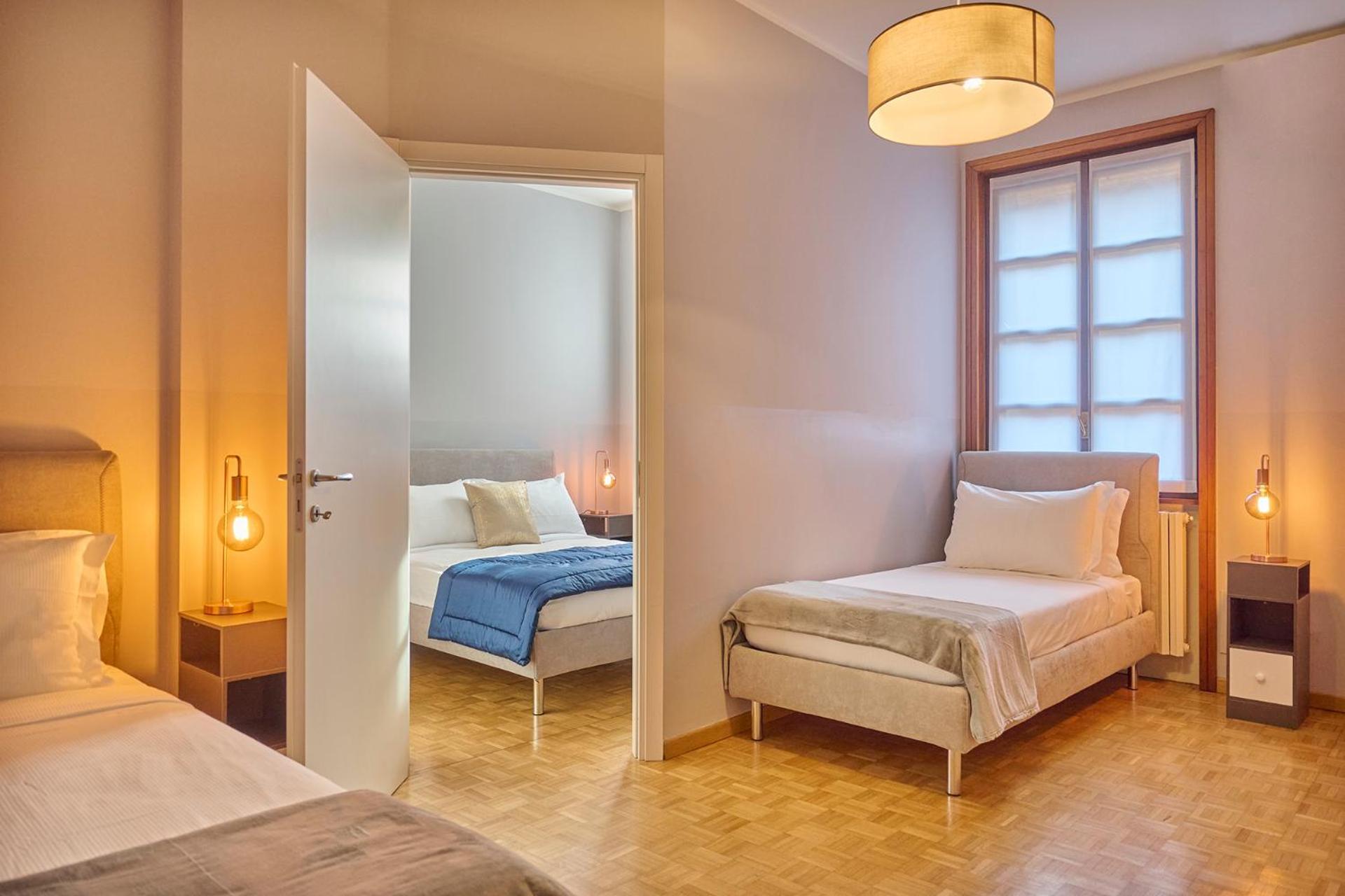 Milan Retreats Duomo Apartment Bagian luar foto