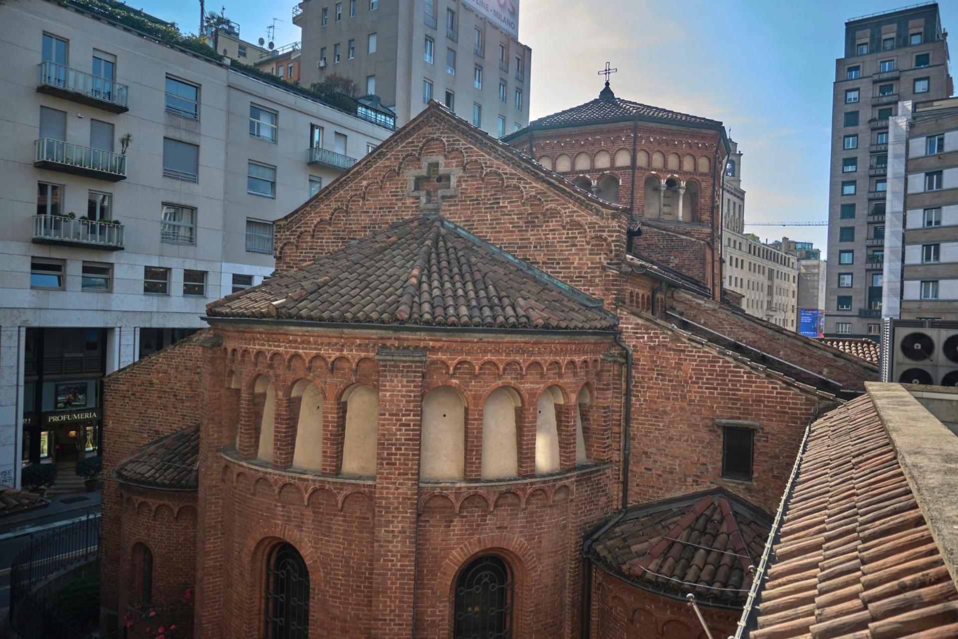 Milan Retreats Duomo Apartment Bagian luar foto